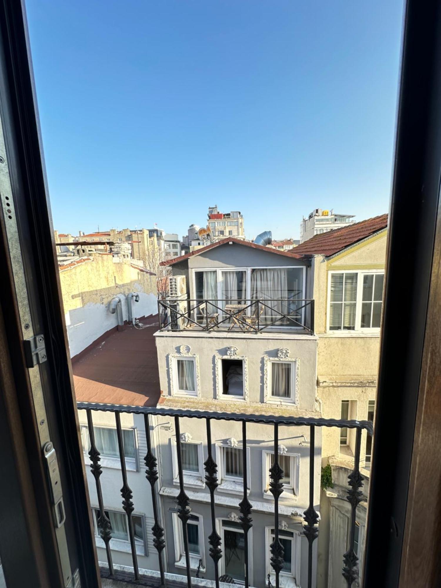 Alyon Suite Hotel Istanbul Bagian luar foto
